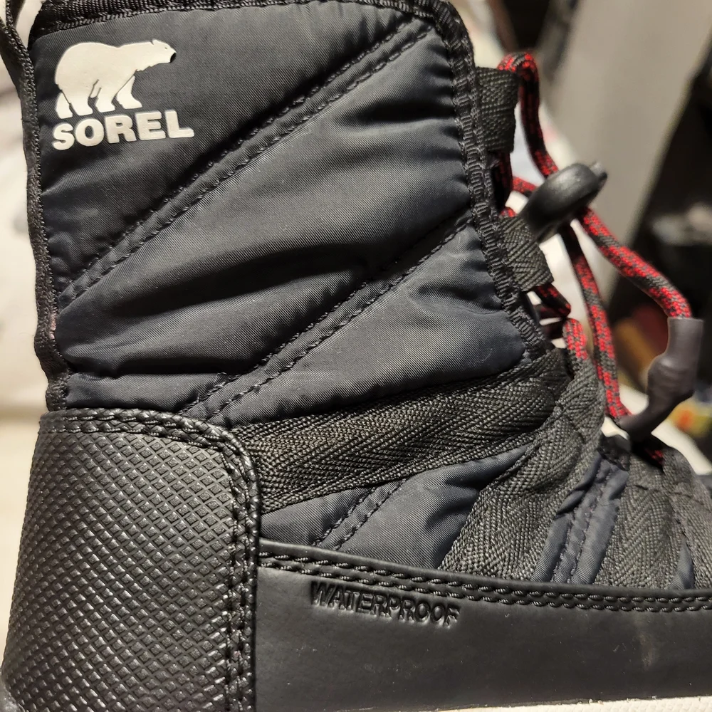 Sorel Black and Red Outdoor Boots with Rugged Sole For Kids Size 1